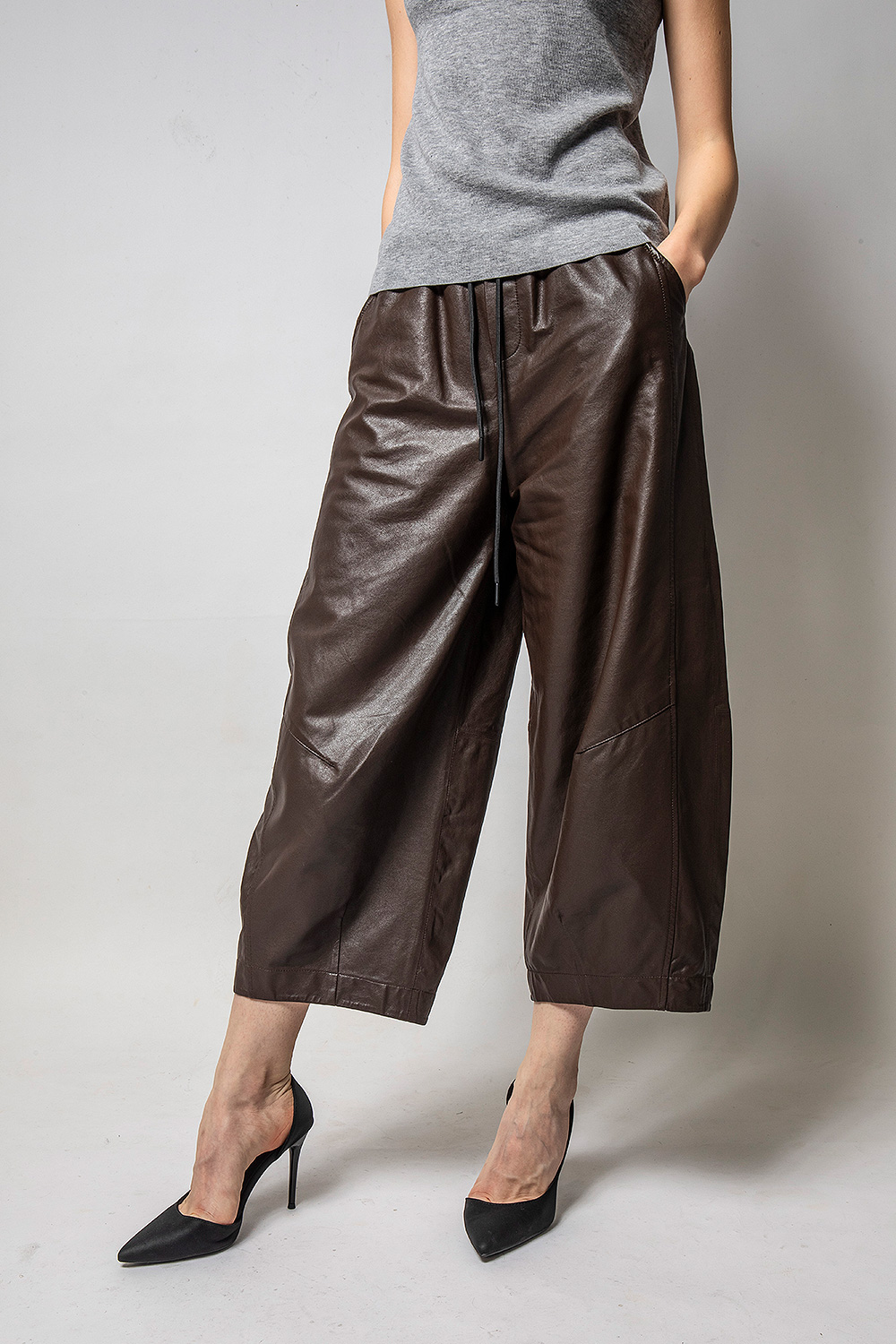 PANTS 帥氣長寬褲子-IW2609咖啡色